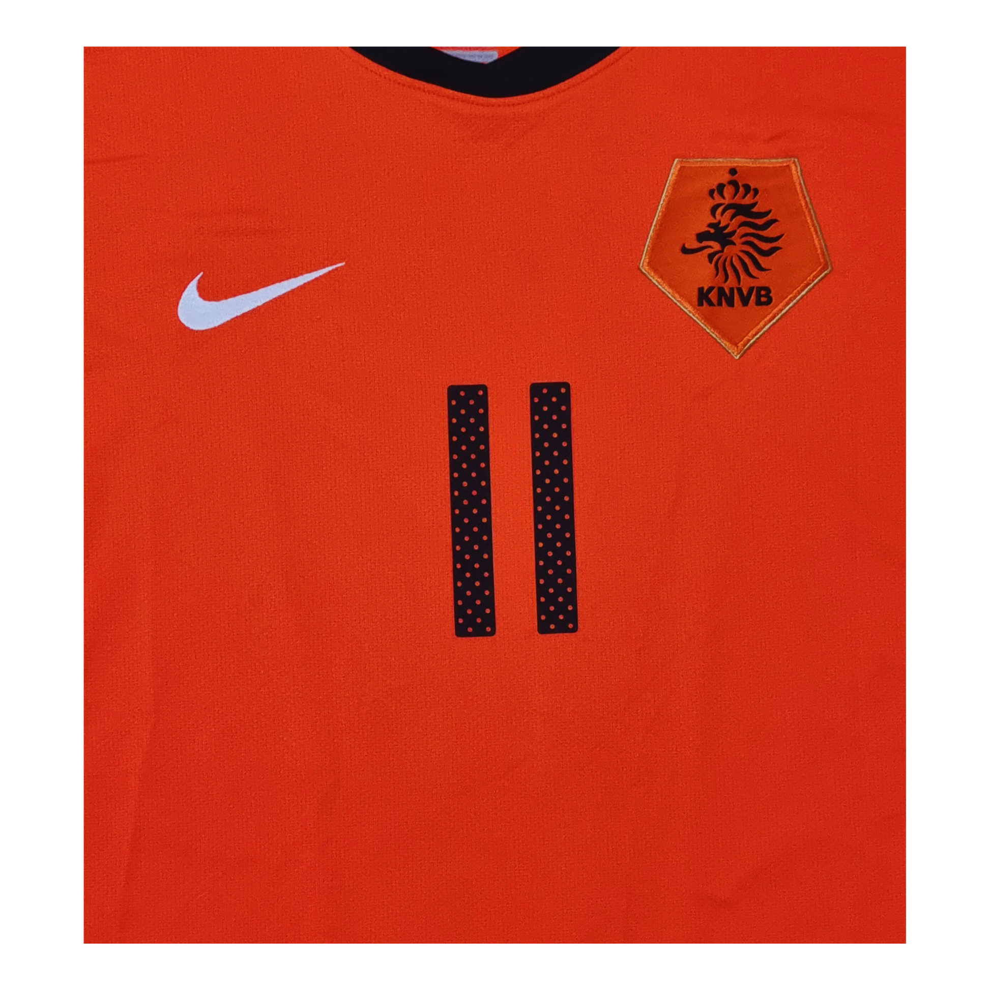 Netherlands 2010 Home Jersey - Arjen Robben Front Logo