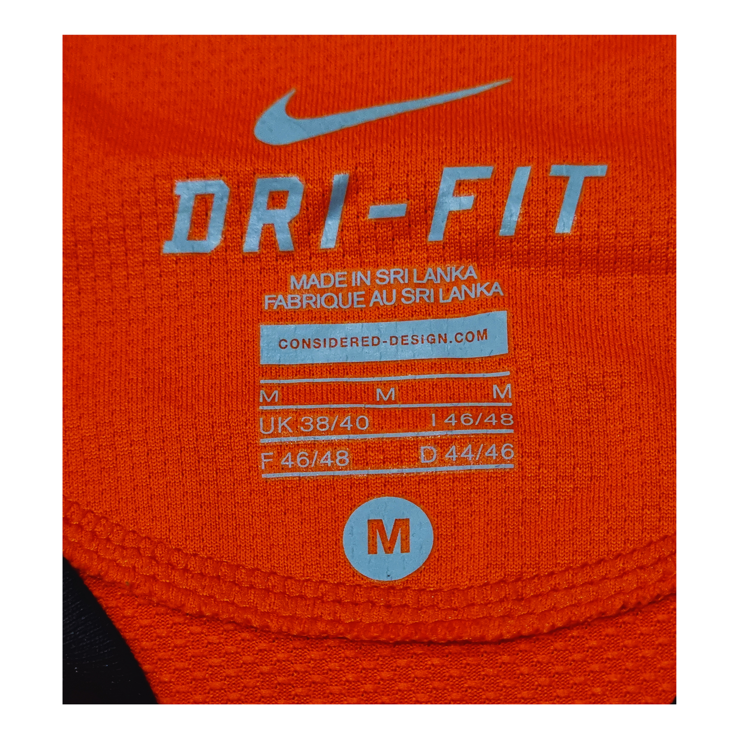 Netherlands 2010 Home Jersey - Arjen Robben Size Tag | Upcycled Locker