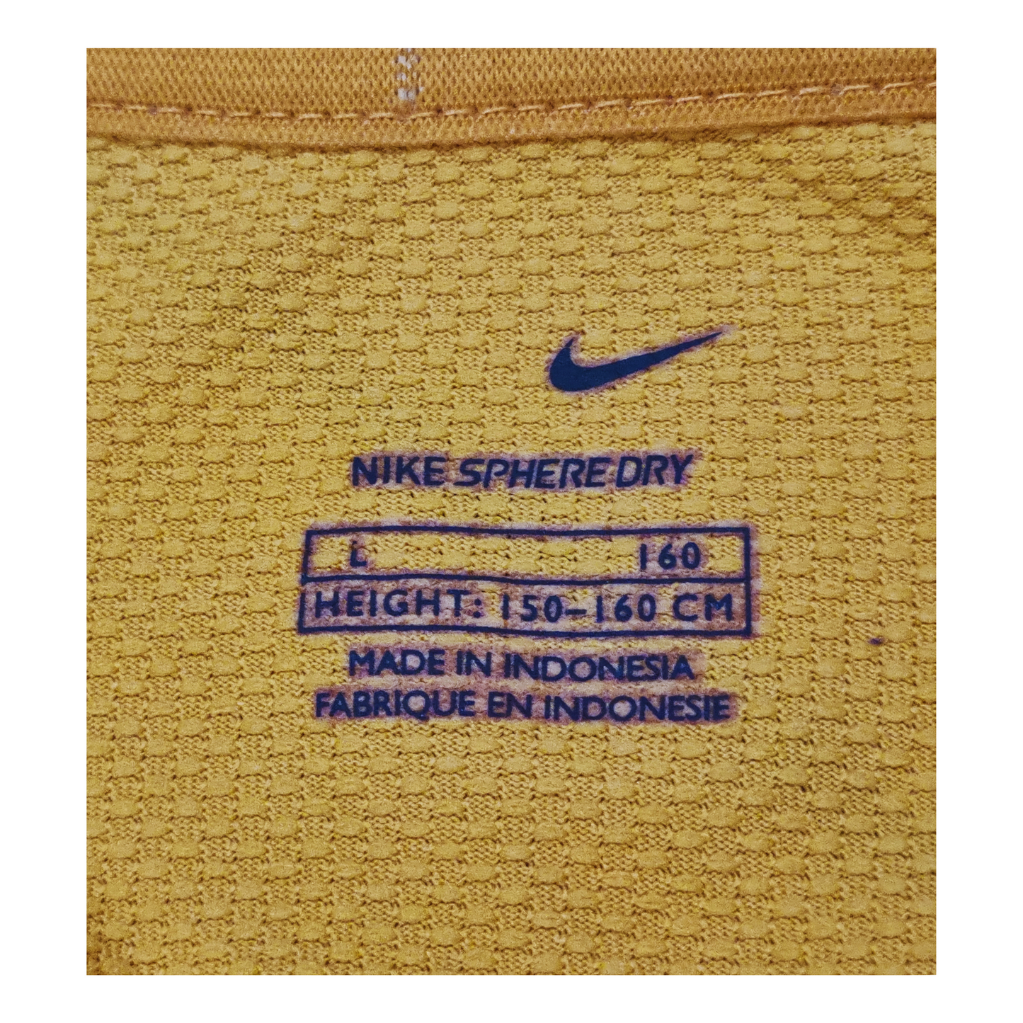 Nike Australia 2006 Home Jersey, perfect for Australia fans or as a comfortable home jersey.