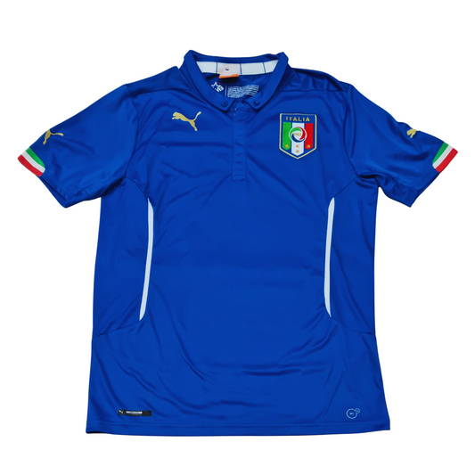The vintage Puma Italy 2014 Home Jersey, available in men's size large, is a pre-loved gem.