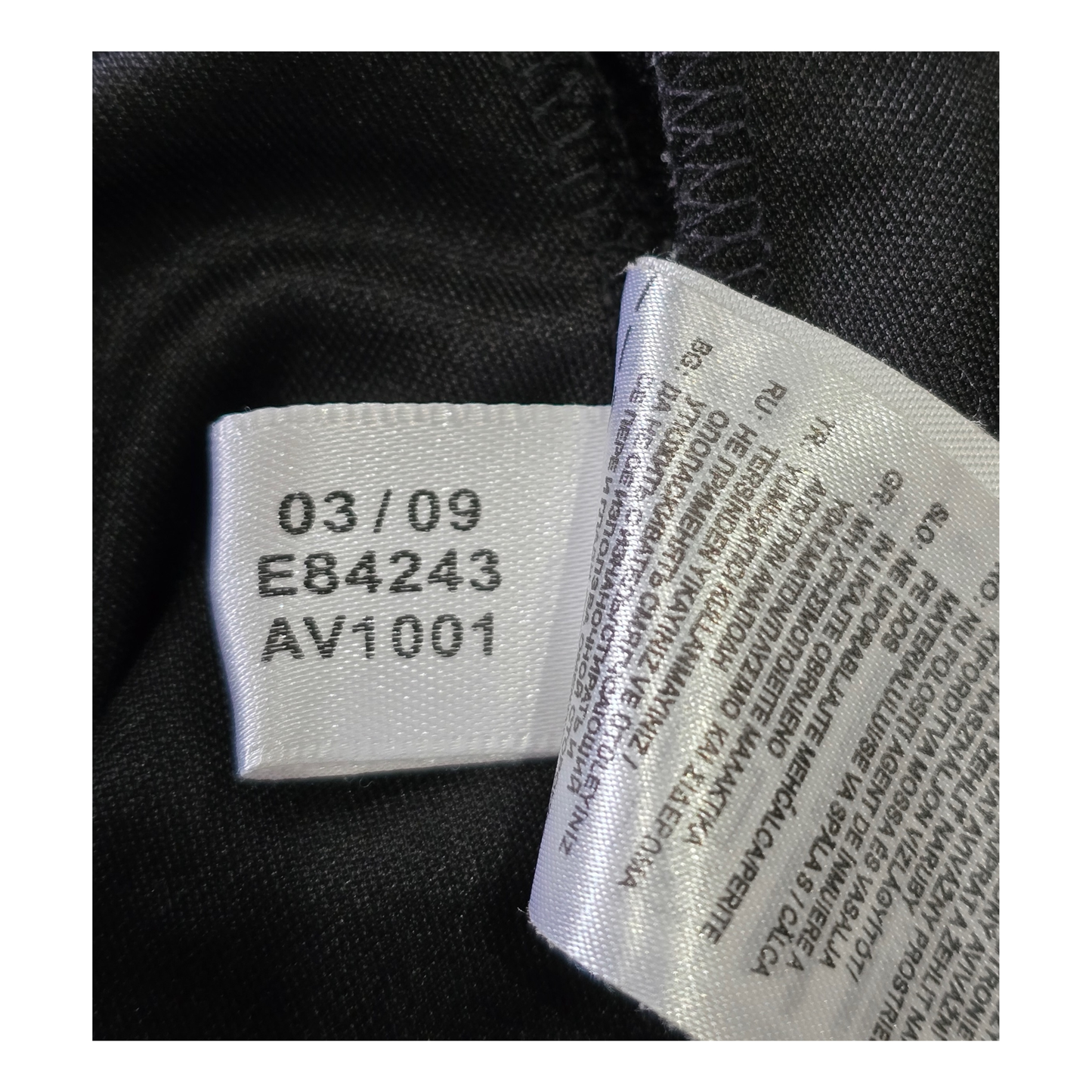 S.L. Benfica 2009/10 Away Jersey