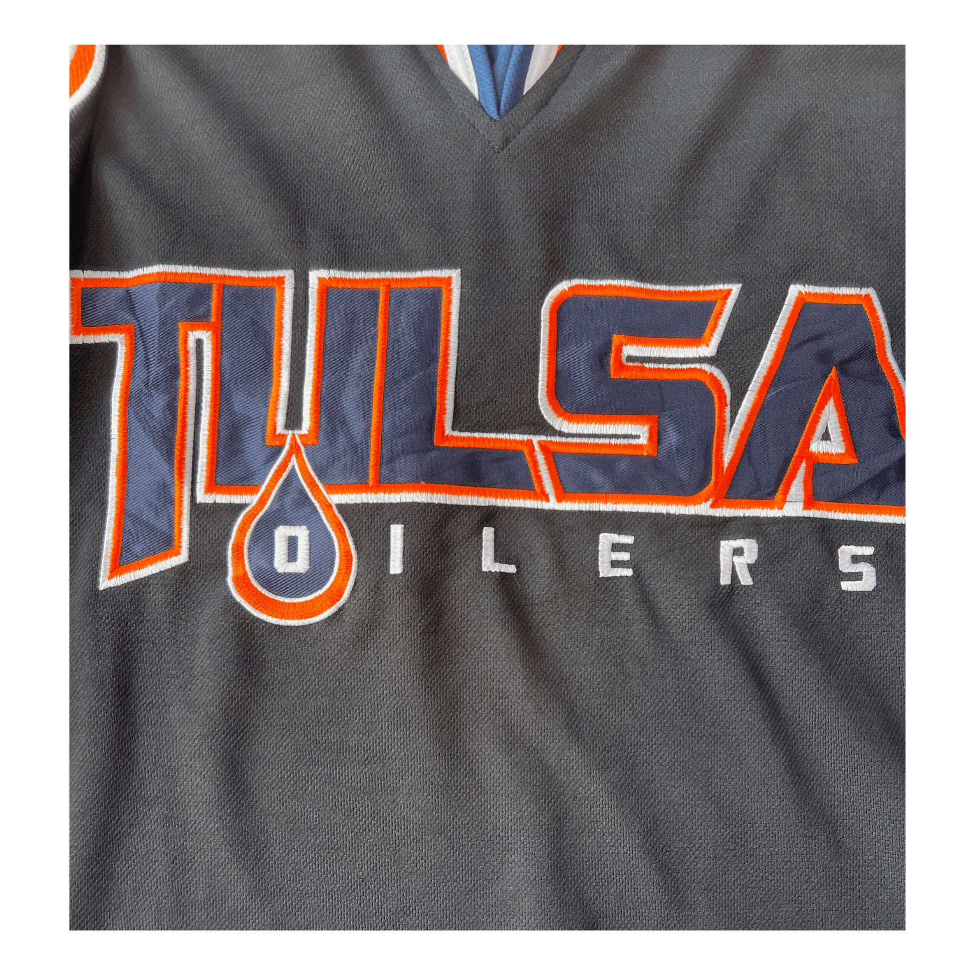 VINTAGE  Tulsa Oilers Store